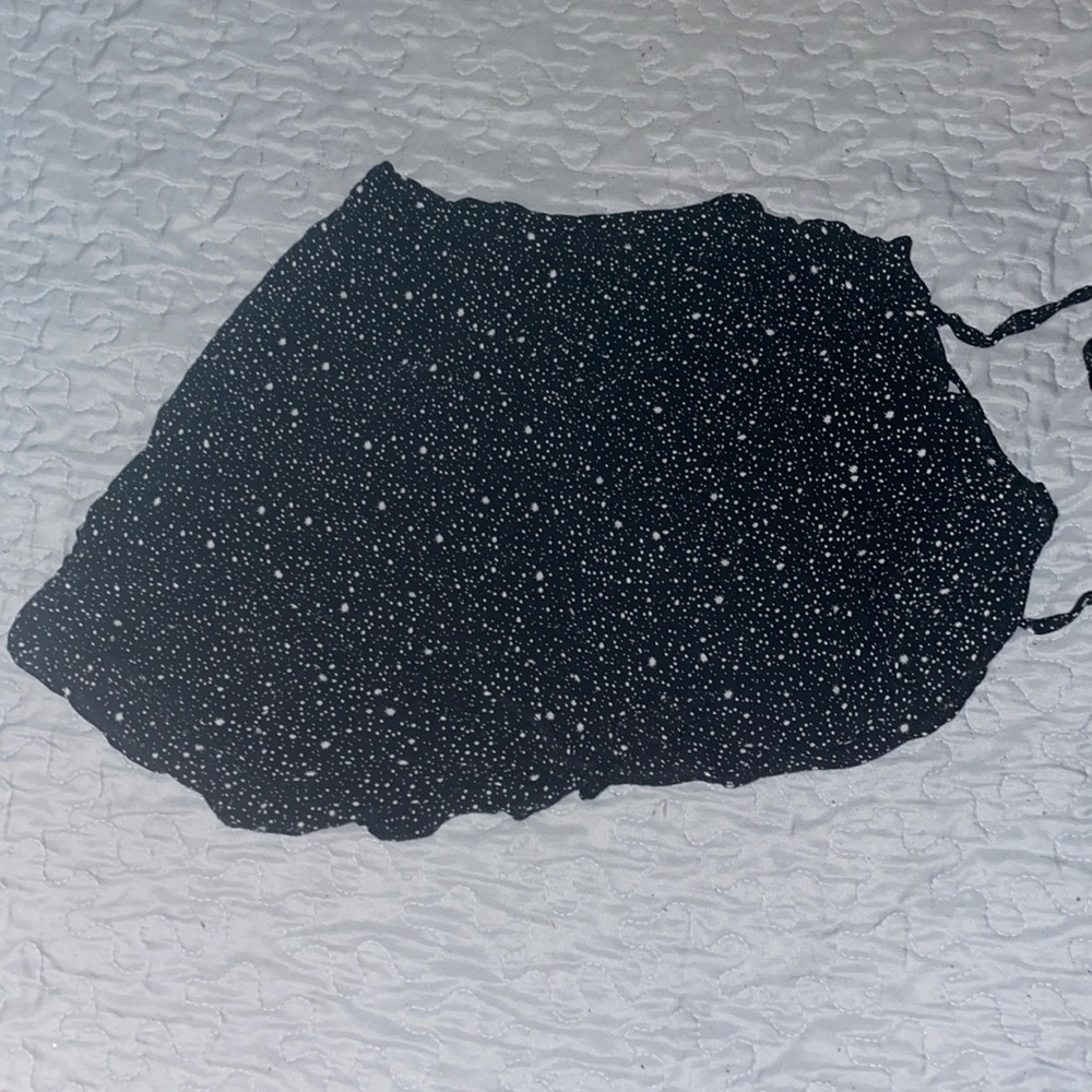 Star print wrap skirt